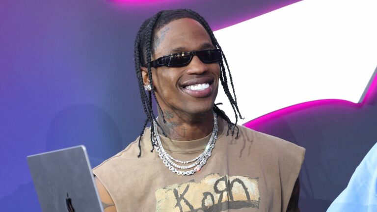 American rapper Travis Scott arrested in Paris for assaulting a security guard