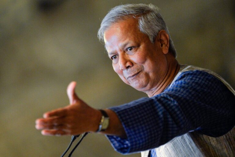 Bangladesh | Nobel Peace Prize winner Muhammad Yunus says he is ready to govern