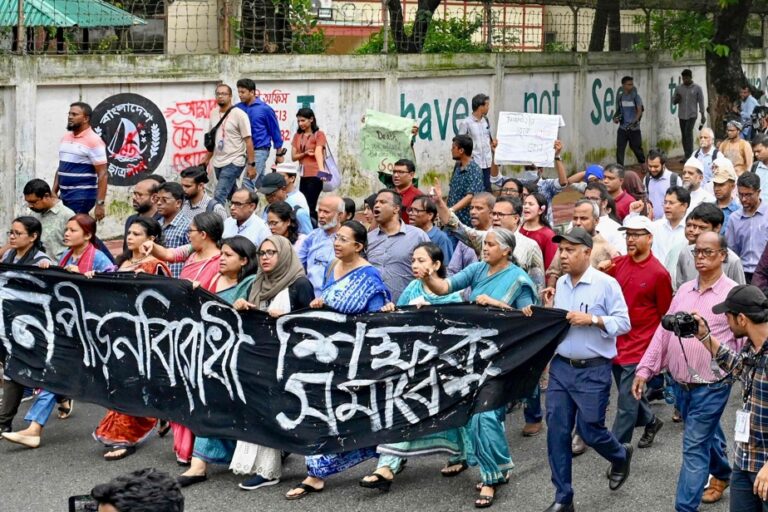 Bangladesh | Six student leaders released, police crackdown shocks online