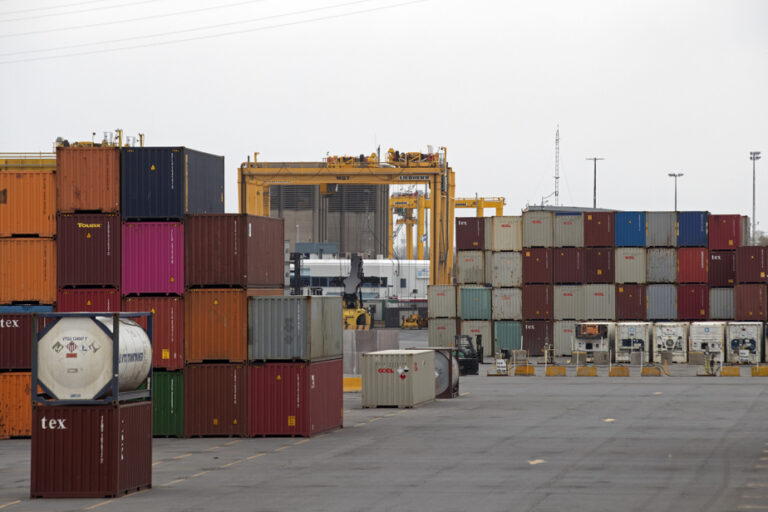 Binding Arbitration | Longshoremen’s Unions Ready to Mobilize Against Ottawa