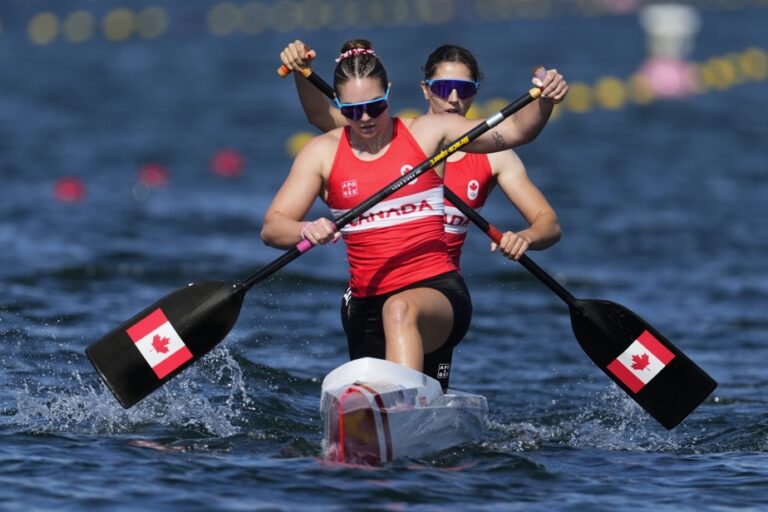 Canoeing | Katie Vincent and Sloan MacKenzie advance to the finals