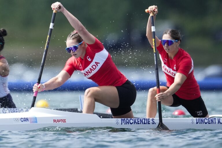 Canoeing | Katie Vincent and Sloan MacKenzie win bronze