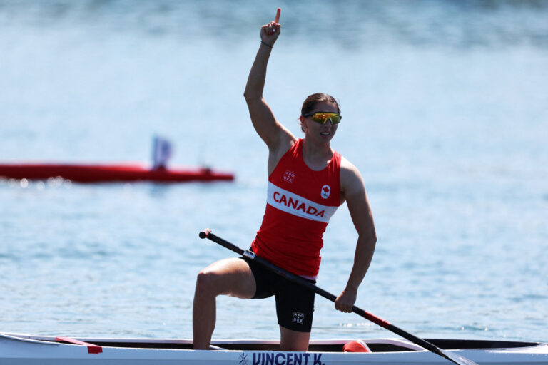 Canoeing | Katie Vincent wins gold, medal record for Canada