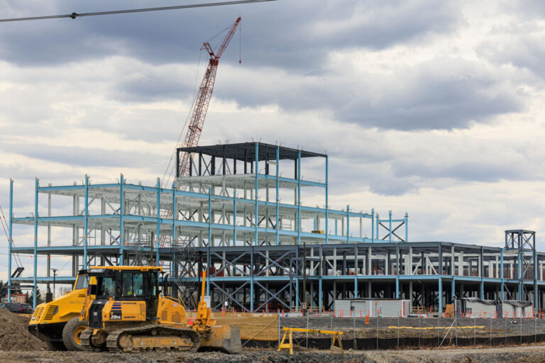 Cathode plant | New break at the Ford-EcoPro construction site in Bécancour