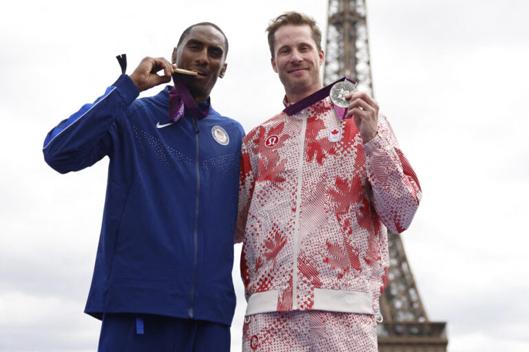 Doping at the London Games | Canadian jumper Derek Drouin wins his silver medal