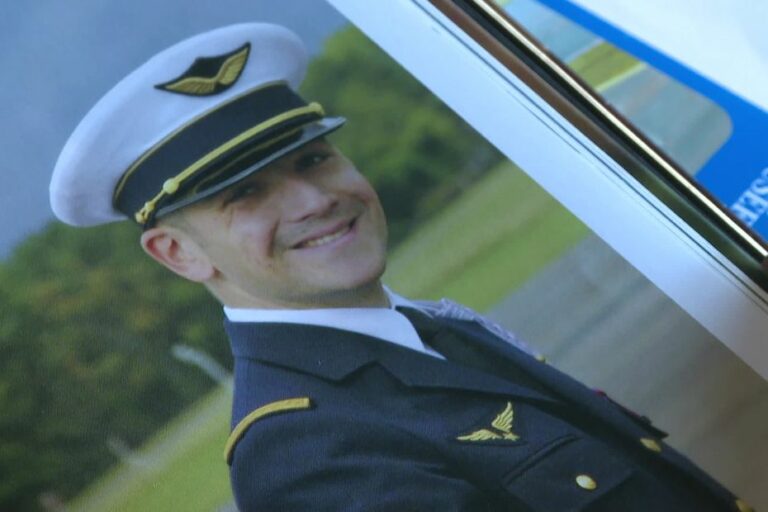 EXCLUSIVE INTERVIEW. “Sébastien had the soul of a champion. He wanted to be the first” The parents of the deceased Norman fighter pilot pay tribute to their son