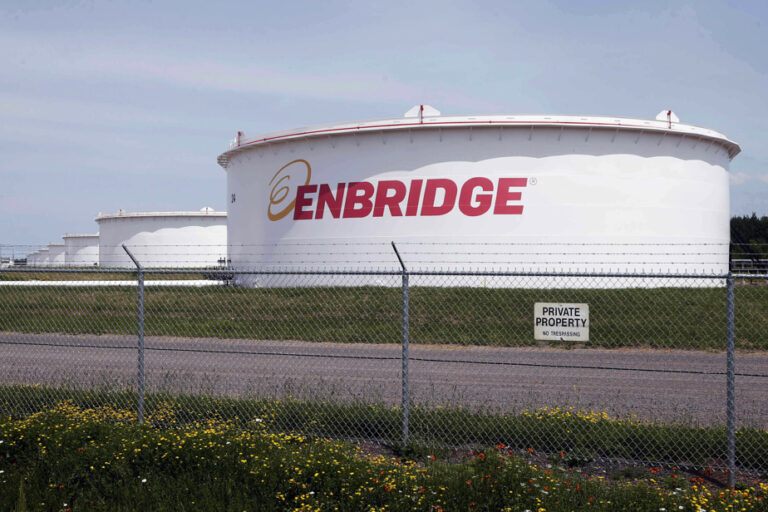 Enbridge Raises Guidance on Two U.S. Acquisitions