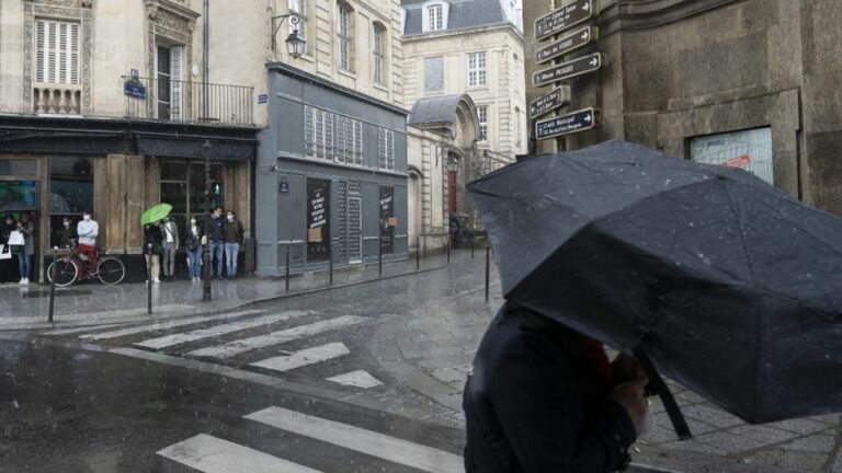 End of orange rain-flood alert in Paris and five departments of Ile-de-France