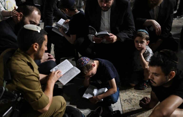 Far-right Israeli minister leads prayer at Jerusalem’s Mosque compound