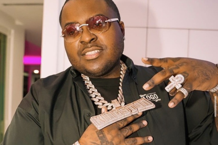 Fraud against several companies | Rapper Sean Kingston and his mother charged