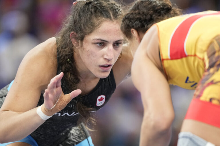 Freestyle Wrestling | Canadian Ana Godinez Gonzalez to Fight for Bronze