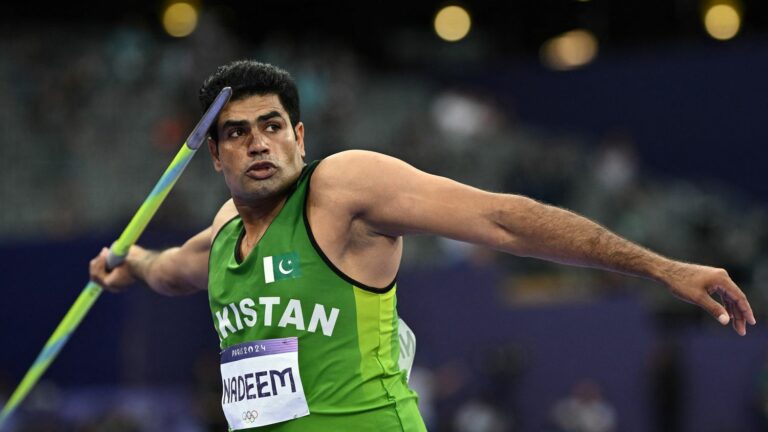 Gold medal, Olympic record and diplomatic feat… The extraordinary evening of Arshad Nadeem, Pakistani javelin thrower