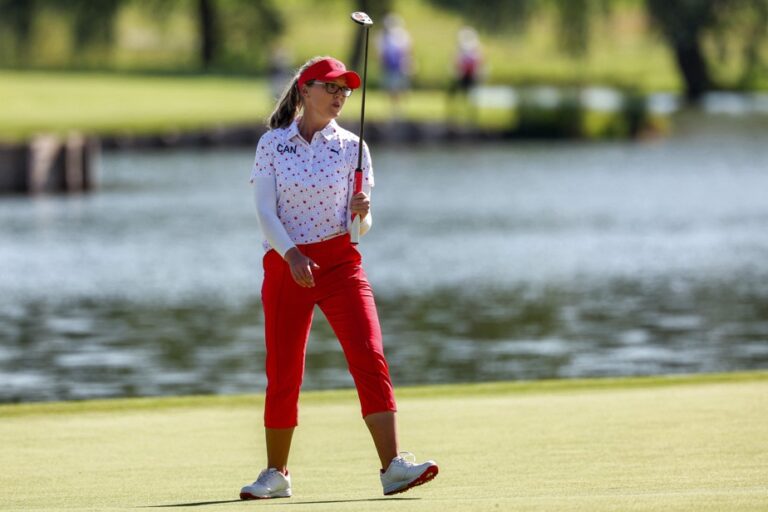 Golf | Brooke Henderson and Alena Sharp excluded from the podium