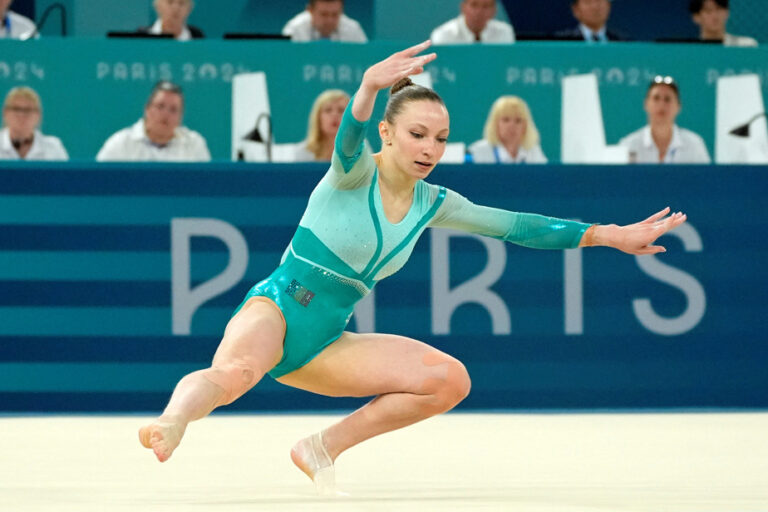 Gymnastics | Romanian Ana Barbosu wins bronze on floor