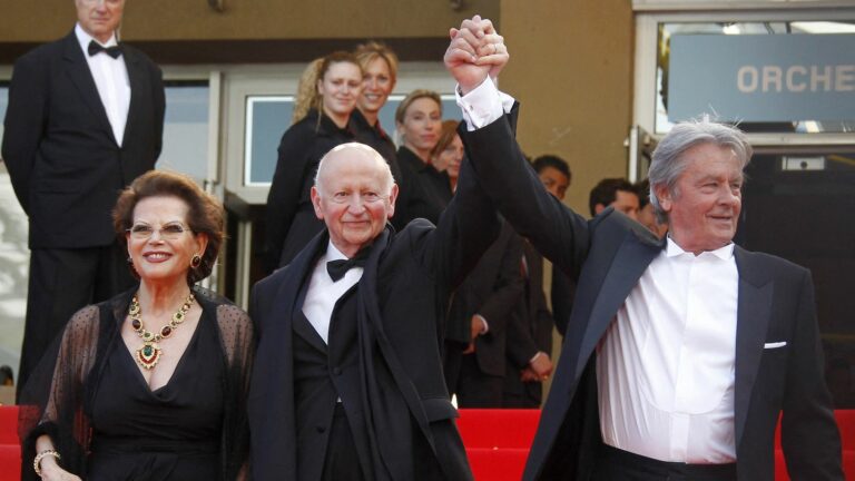 “He respected himself and he expected to be respected,” emphasizes Gilles Jacob, former president of the Cannes Film Festival.