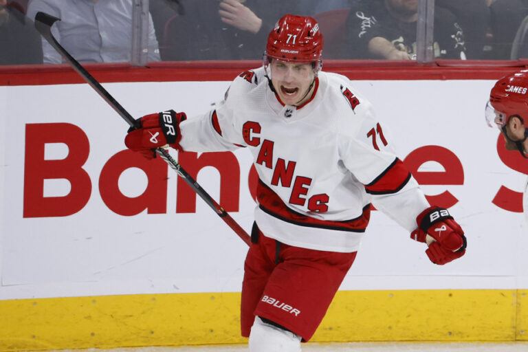 Hurricanes forward Jesper Fast expected to miss entire season after neck surgery