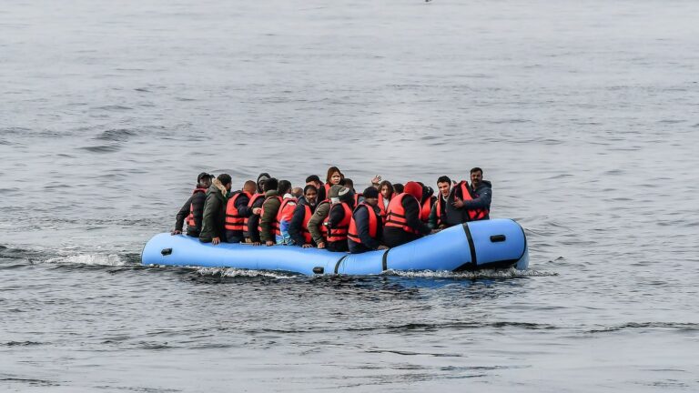 In the North, 77 migrants rescued off the coast of Dunkirk