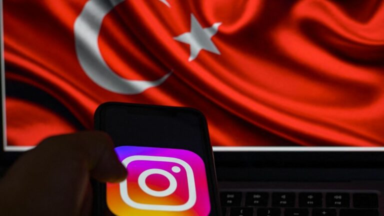 Instagram in Turkey blocked for fifth consecutive day despite removal of nearly 2,500 contents