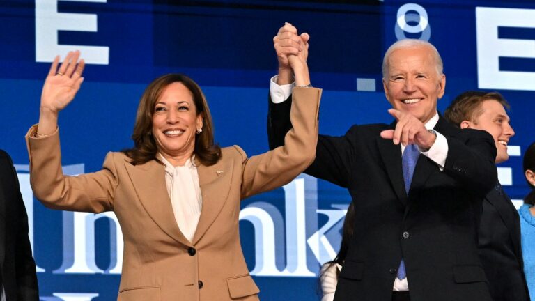 Joe Biden, applauded at the Democratic convention, passes the torch to Kamala Harris