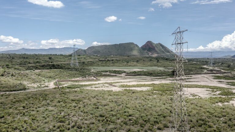 Large parts of Kenya hit by power outage