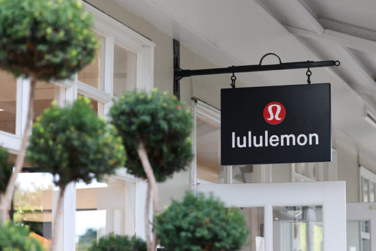 Lululemon posts higher profits and revenue