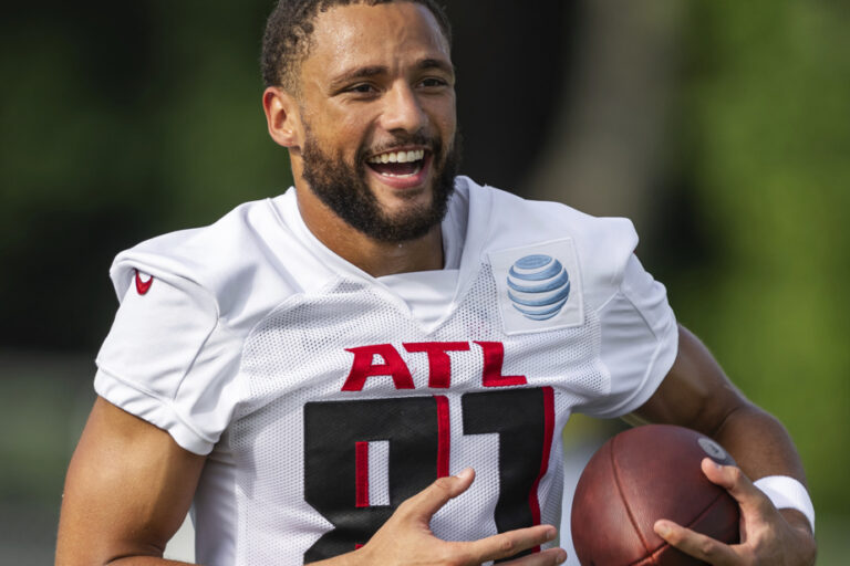 Montreal Alouettes | Austin Mack and Cody Fajardo reunite