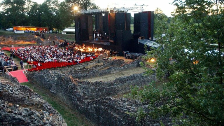 Opera comes to the countryside in Sanxay, in Vienne, with Puccini’s “La Bohème”