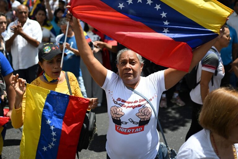 Post-election crisis in Venezuela | Opposition takes to the streets to claim victory