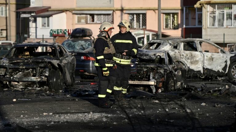 Russian strike on Ukrainian city of Sumy leaves at least two injured