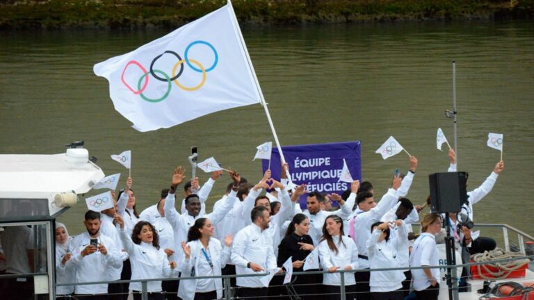 “Seeing them form a team is truly the spirit of the Olympic Games”, Club France honours the refugee team