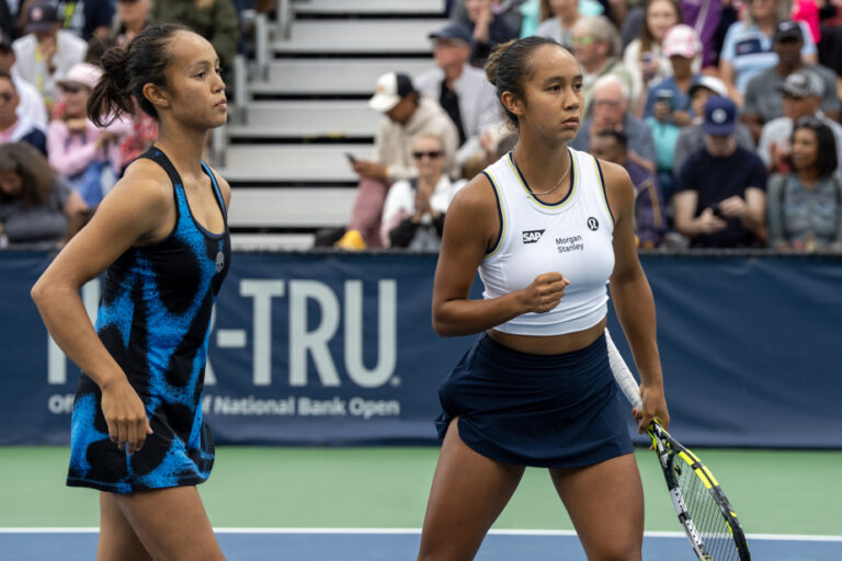 Sisters Leylah and Bianca Fernandez cause surprise in doubles