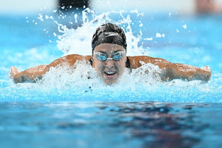 Swimming | Canadian 4x100m medley relays advance to finals