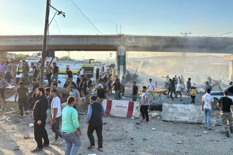 Syria | Ten dead in truck bomb attack at checkpoint