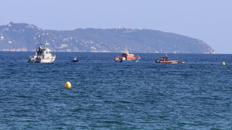 The body of the pilot of the plane that crashed into the sea in the Var has been found, the prefecture announces