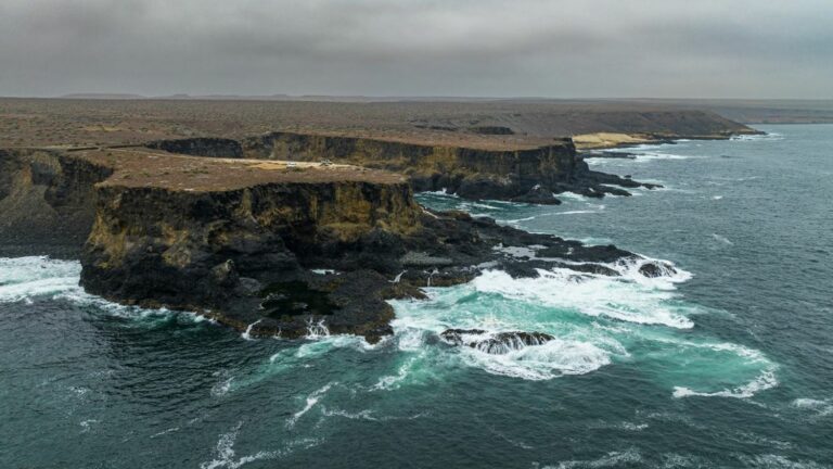 The equatorial Atlantic is cooling in a phenomenon resembling La Niña