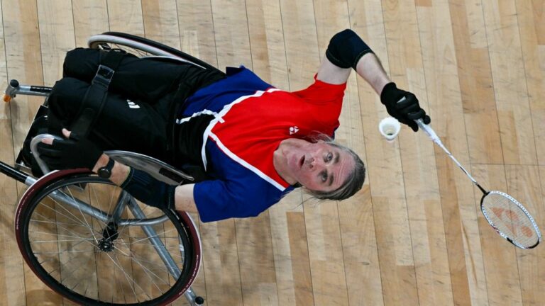 VIDEO. At 60, Germany’s Thomas Wandschneider wins the longest badminton match in the history of the Paralympic Games