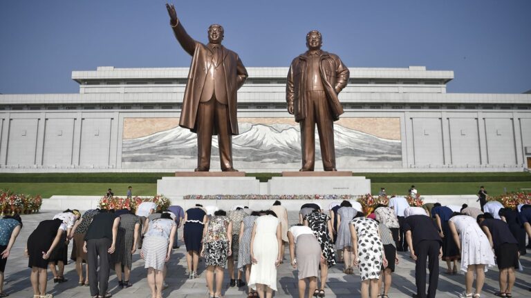 Why does North Korea want to reopen its borders to Western tourists at the end of the year?