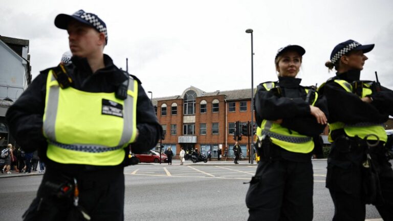 Woman and 11-year-old girl hospitalised after knife attack in central London