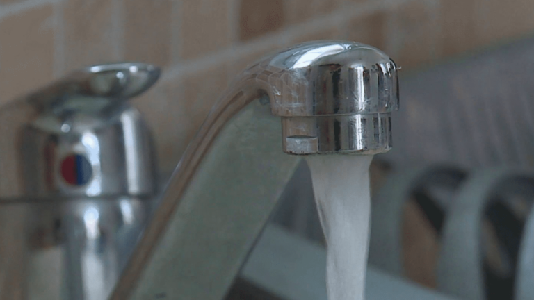 one year without drinking water in Vaudesson