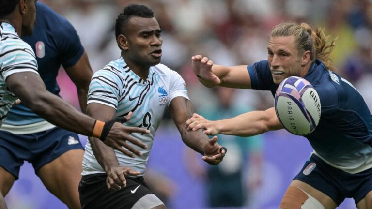 relive the defeat of the French team against Fiji