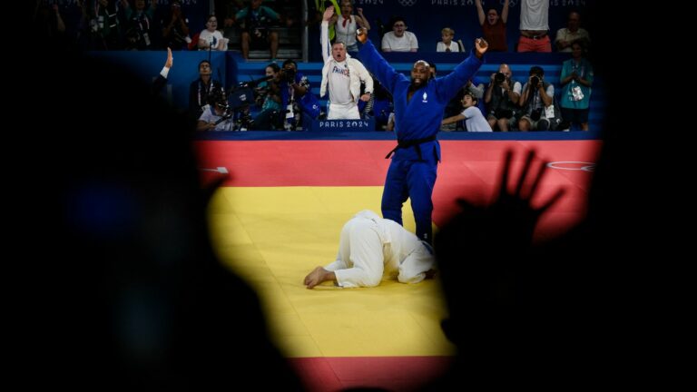 the phenomenal ippon that allowed Teddy Riner to win his third Olympic gold medal in the heavyweight category