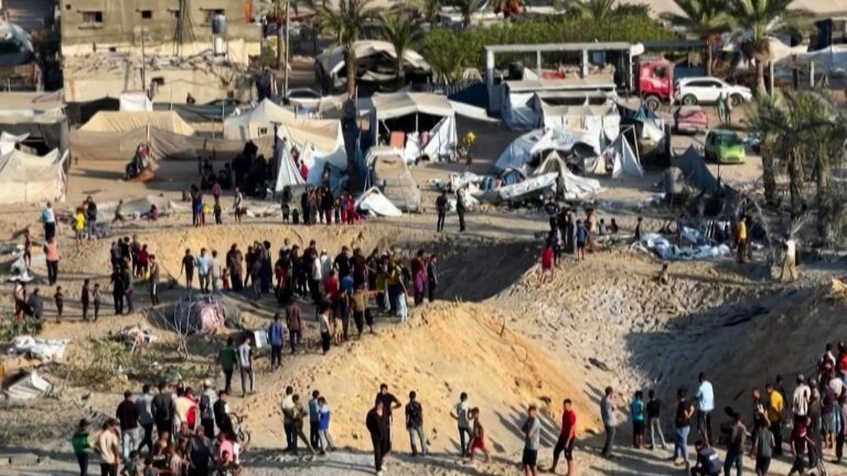 40 dead and 60 injured after Israeli strike