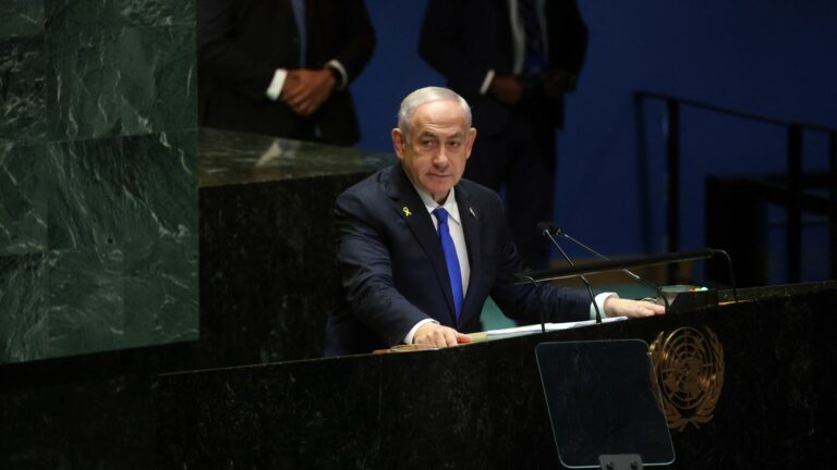 Benjamin Netanyahu threatens Iran and assures that operations against Lebanese Hezbollah will continue