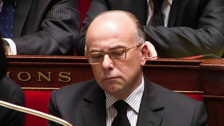 Bernard Cazeneuve and Xavier Bertrand will be received at the Elysée on Monday