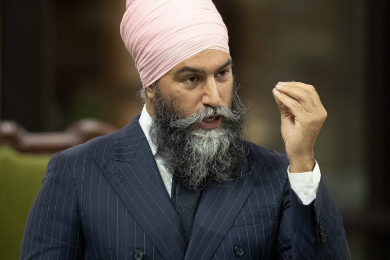 Carbon pricing | Steven Guilbeault invites Jagmeet Singh to an information session