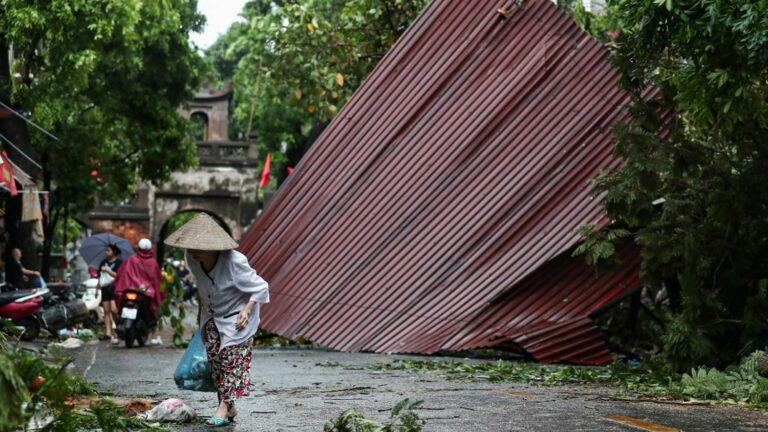 Death toll from Typhoon Yagi rises to 9 in Vietnam