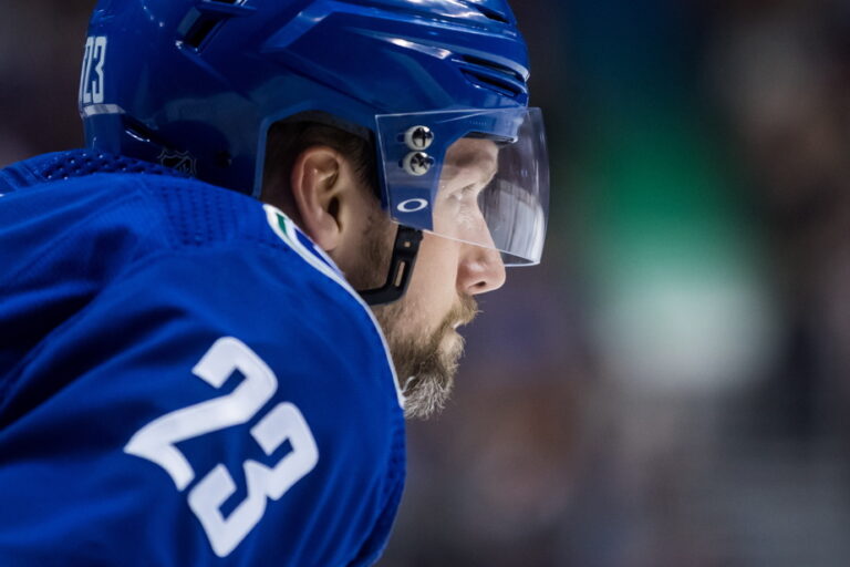 Edler to sign one-day contract to retire as member of Canucks