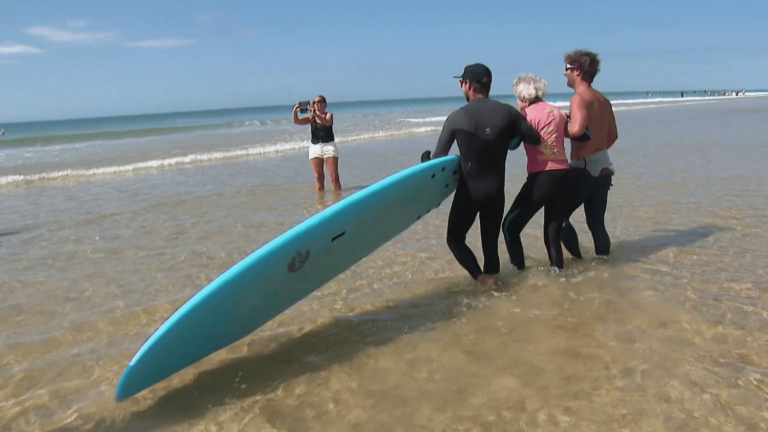 Ephads take up surfing