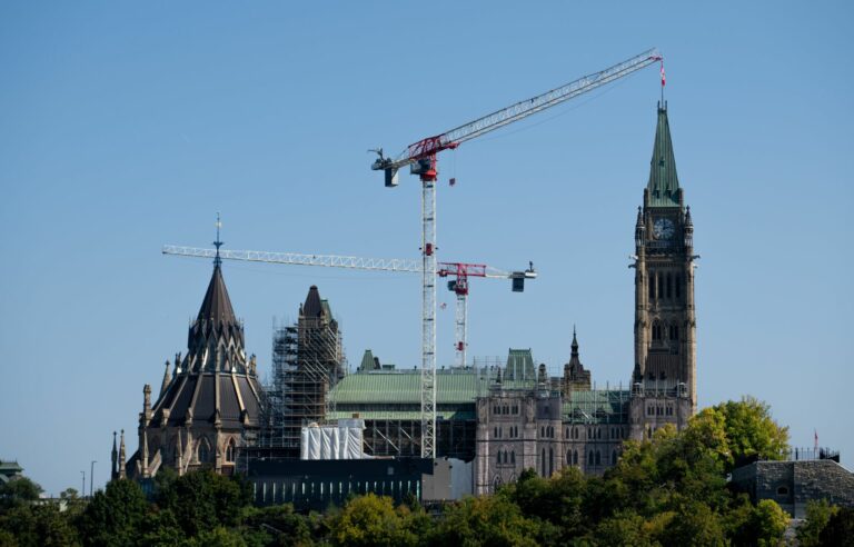 Federal MPs support Bloc Québécois motion urging colleagues to adopt civic behaviour