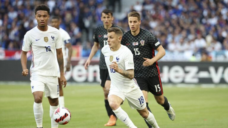 Ferland Mendy withdraws and is replaced by Lucas Digne, back in the national team two years later